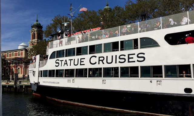 solo backpacking New York City - Statue Cruises