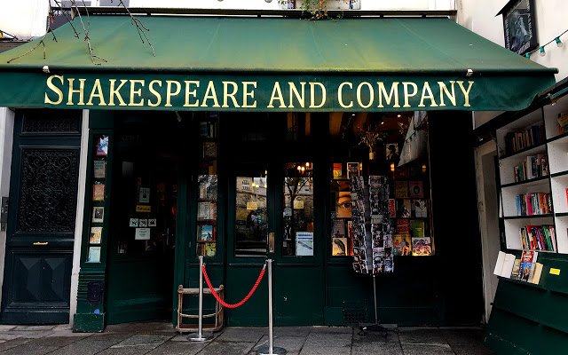 Shakespeare and company in Paris