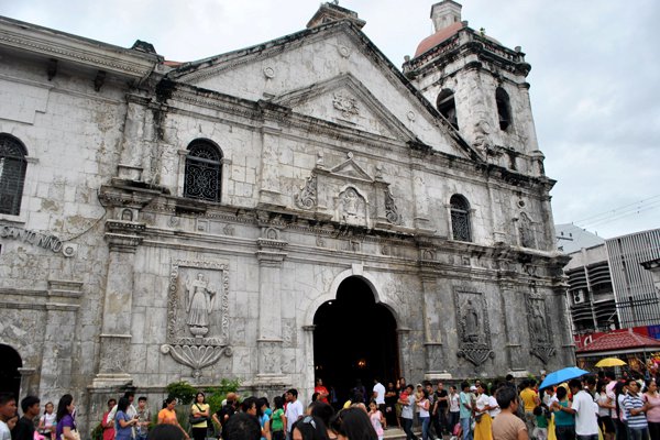 Cebu-Bohol Budget Itinerary - Magellan's Cross