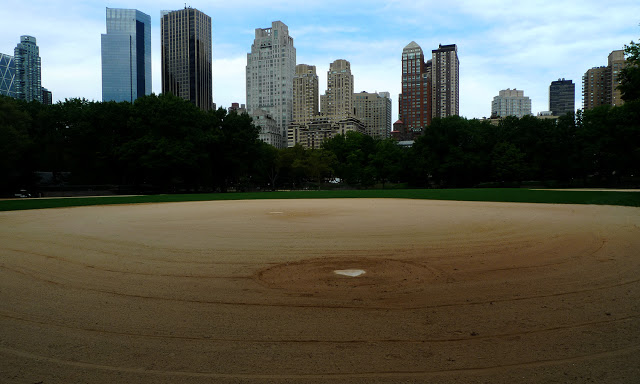 solo backpacking New York City - central park