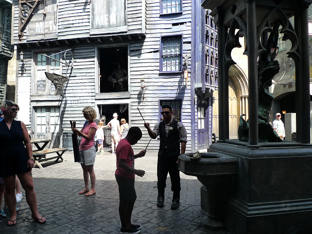 The Wizarding World of Harry Potter – Diagon Alley