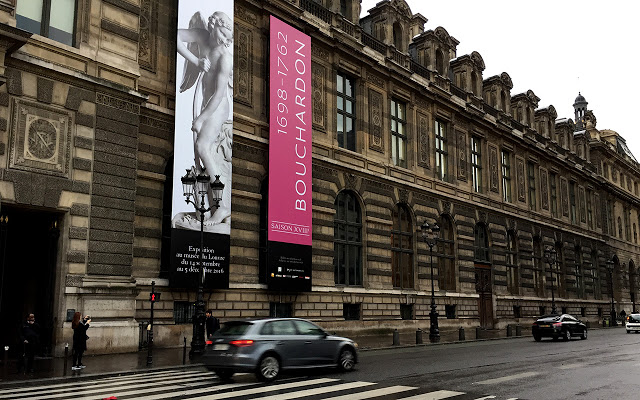 solo travel in Paris - Louvre