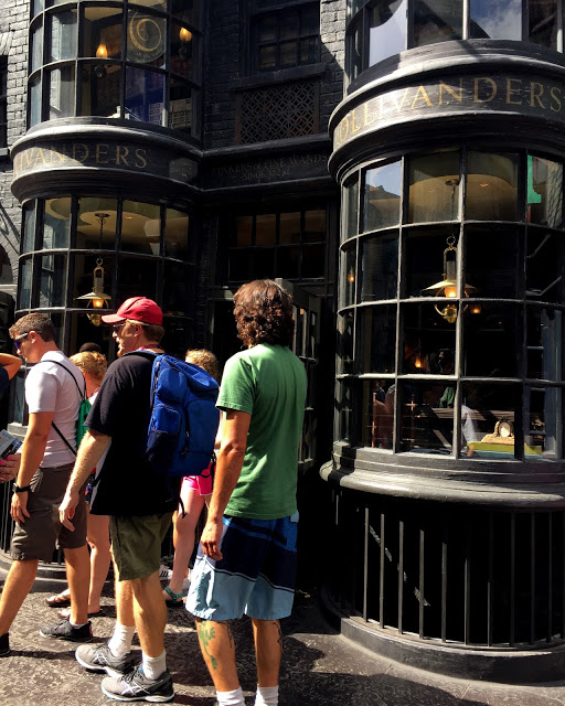 The Wizarding World of Harry Potter – Diagon Alley