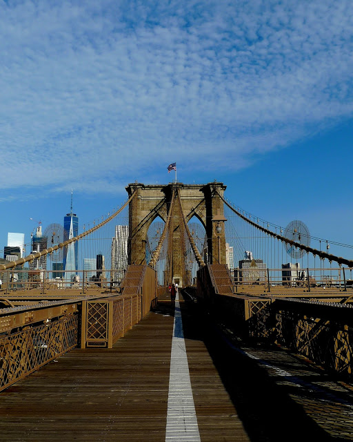 solo backpacking New York City Day 2 - Brooklyn Bridge