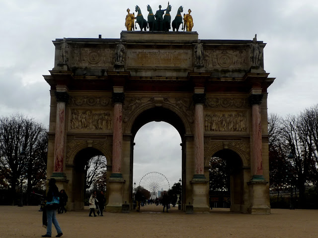 solo travel in Paris