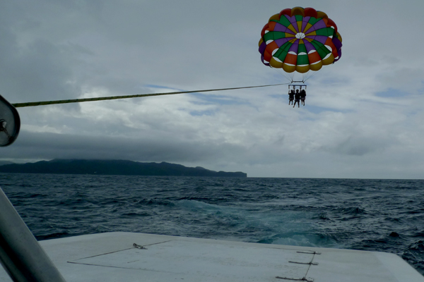 Boracay 3 day itinerary & Budget -parasailing
