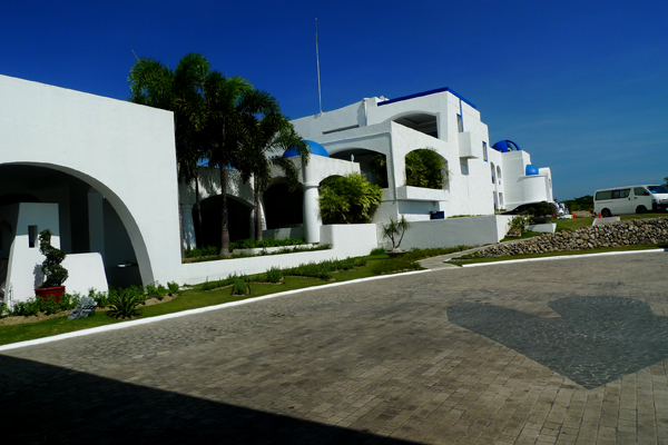 La Union - THUNDERBIRD RESORT