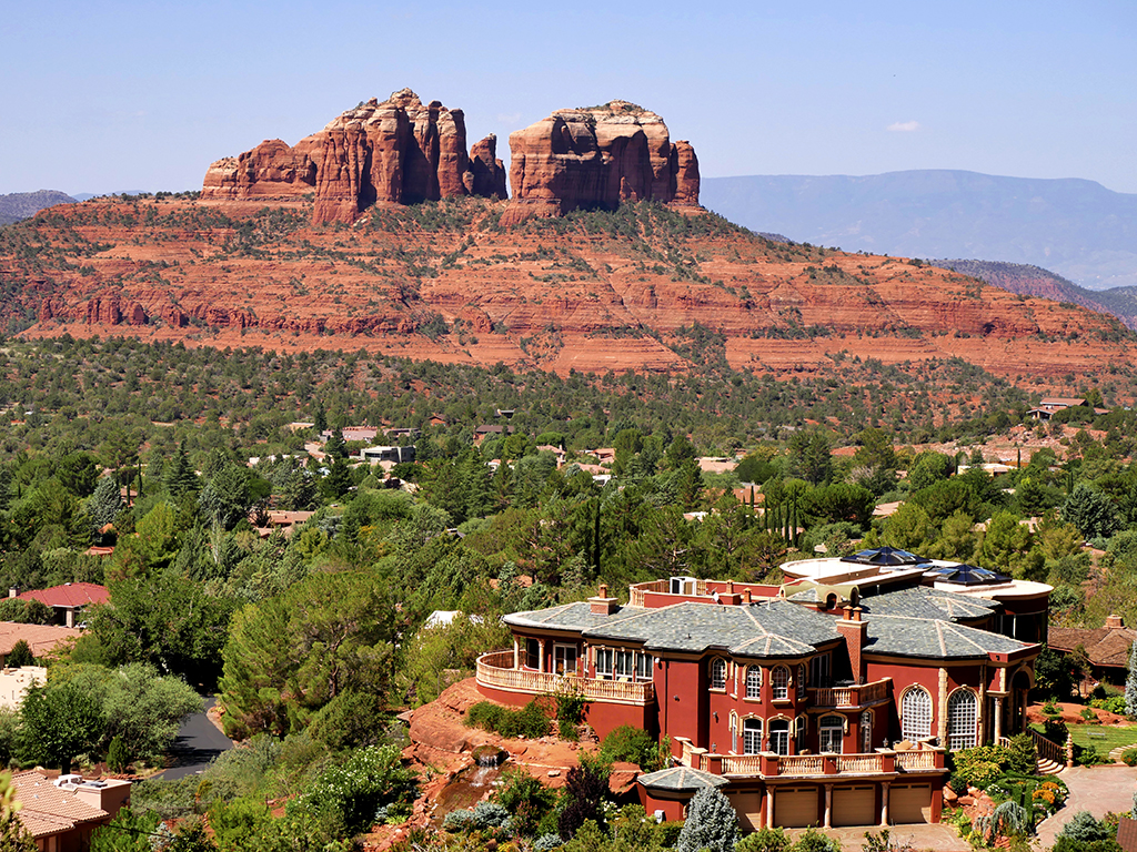 A quick stop to Sedona, Arizona and Hoover Dam