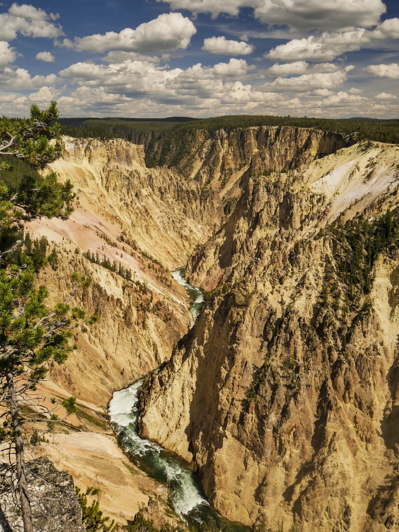 Yellowstone National Park - 2-Day Itinerary